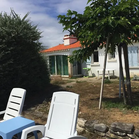 Maison En Bord De Avec Jardin, 2 Chambres, Jusqu'a 4 Personnes A - Fr-1-336-22 Feriehus